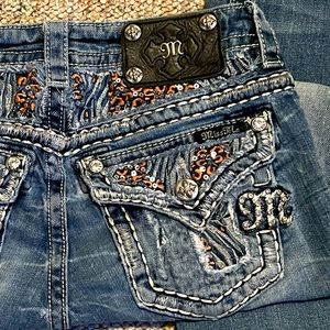 Miss Me size 25 boot cut 30in inseam